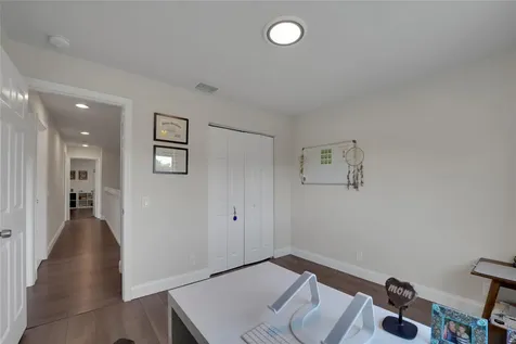 1070 Bluewood Terrace Weston FL 33327