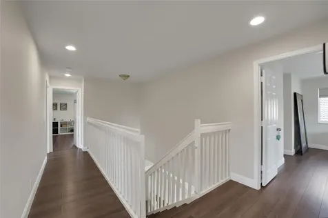 1070 Bluewood Terrace Weston FL 33327