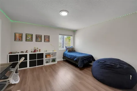 1070 Bluewood Terrace Weston FL 33327