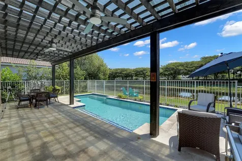 1070 Bluewood Terrace Weston FL 33327