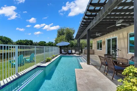 1070 Bluewood Terrace Weston FL 33327