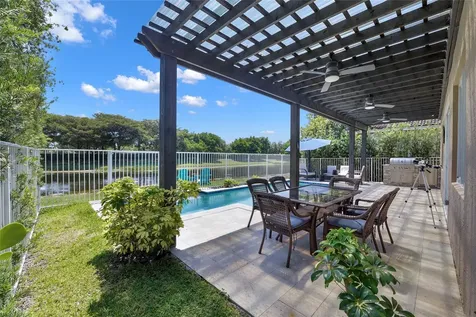 1070 Bluewood Terrace Weston FL 33327