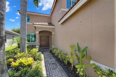 1070 Bluewood Terrace Weston FL 33327