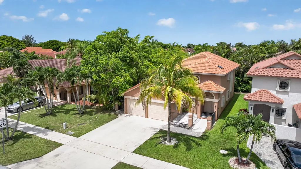 587 NW 38th Avenue Deerfield Beach FL 33442