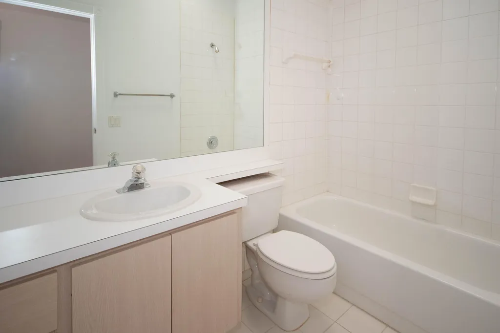 191 E Tall Oaks Circle Palm Beach Gardens FL 33410