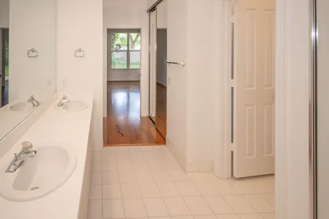 191 E Tall Oaks Circle Palm Beach Gardens FL 33410