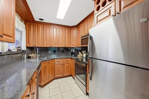 2118 Discovery Circle W Deerfield Beach FL 33442