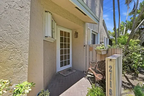 2118 Discovery Circle W Deerfield Beach FL 33442