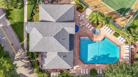 2118 Discovery Circle W Deerfield Beach FL 33442
