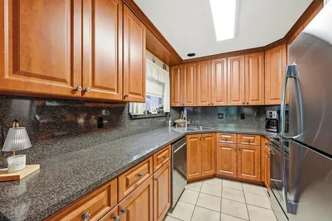 2118 Discovery Circle W Deerfield Beach FL 33442
