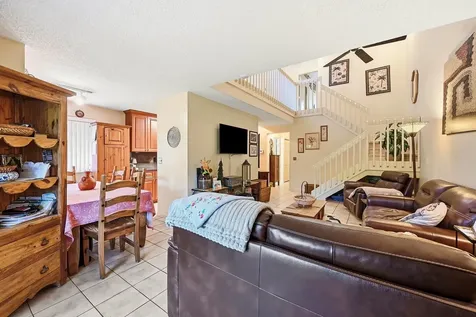 2118 Discovery Circle W Deerfield Beach FL 33442