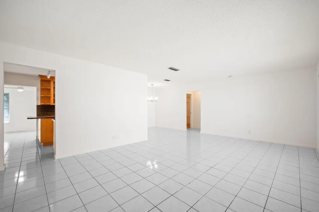 1550 NW 70th Terrace Margate FL 33063
