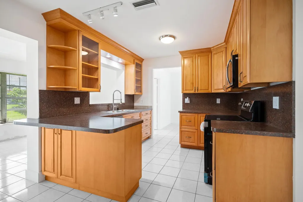 1550 NW 70th Terrace Margate FL 33063