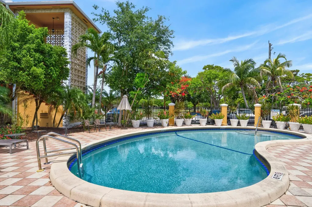 744 NE 14th Avenue Fort Lauderdale FL 33304