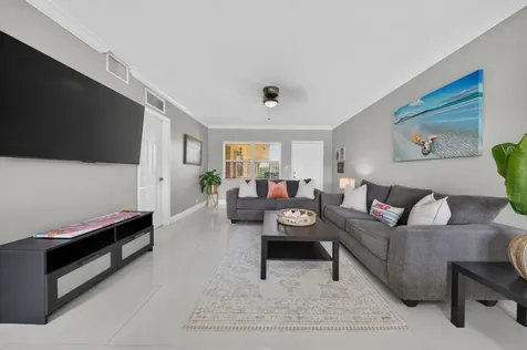 744 NE 14th Avenue Fort Lauderdale FL 33304