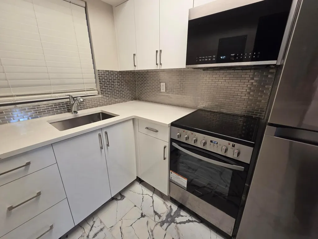 5630 NE 18th Avenue Fort Lauderdale FL 33334