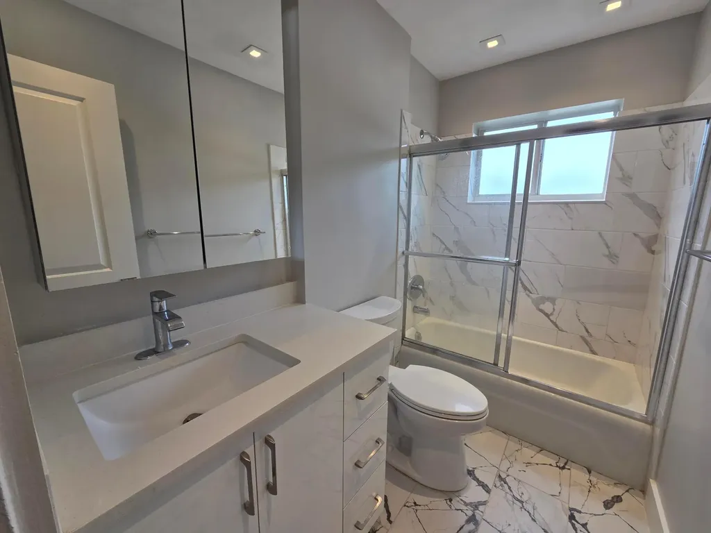 5630 NE 18th Avenue Fort Lauderdale FL 33334