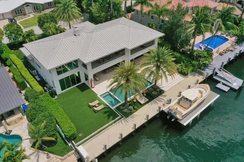 2718 NE 17th Street Fort Lauderdale FL 33305