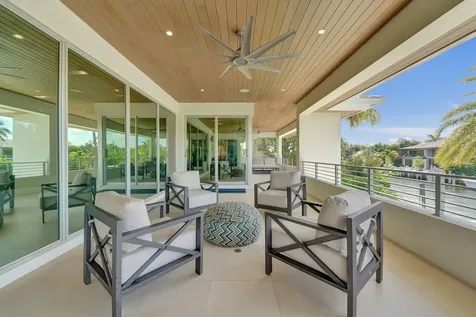 2718 NE 17th Street Fort Lauderdale FL 33305