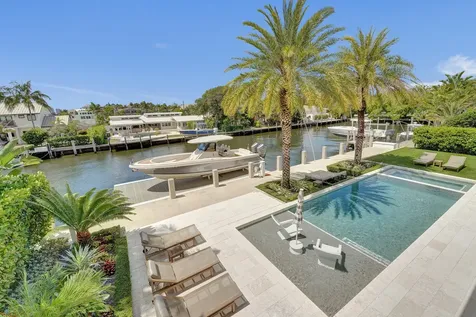 2718 NE 17th Street Fort Lauderdale FL 33305