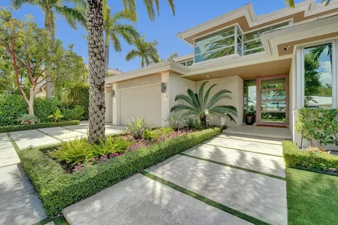 2718 NE 17th Street Fort Lauderdale FL 33305