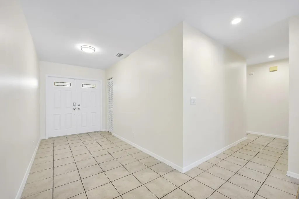 18324 181st Circle S Boca Raton FL 33498