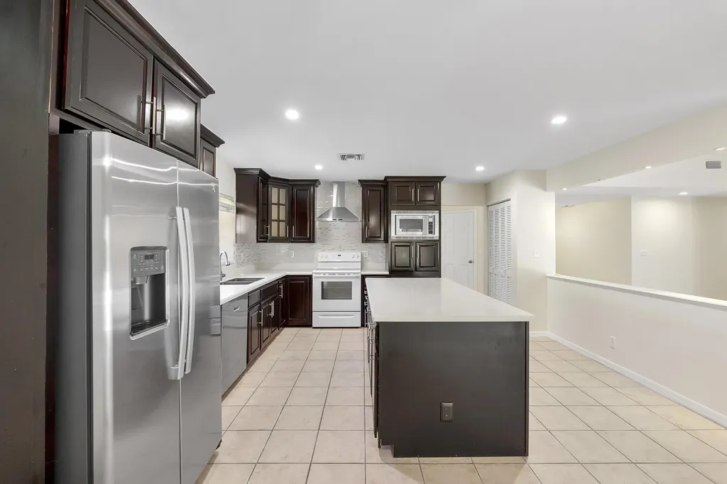18324 181st Circle S Boca Raton FL 33498