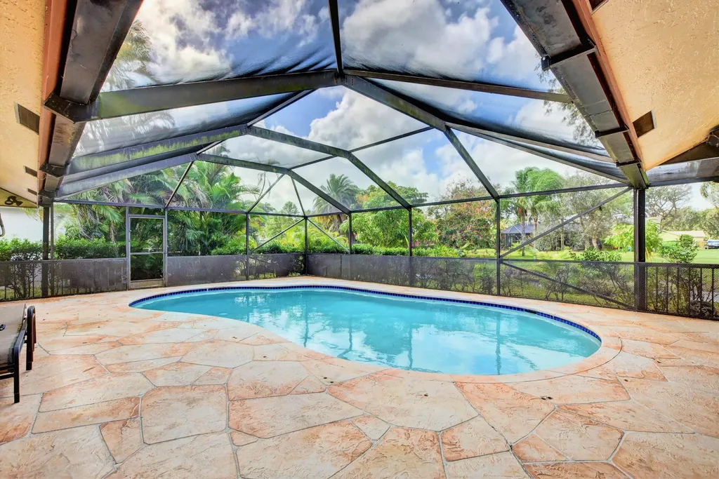 18324 181st Circle S Boca Raton FL 33498