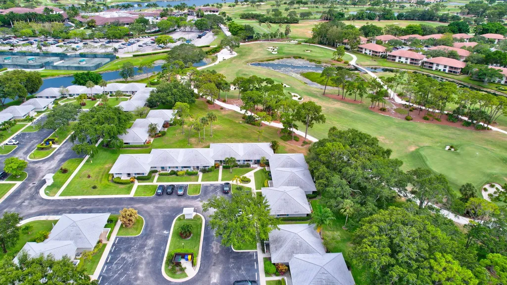 526 Club Drive Palm Beach Gardens FL 33418