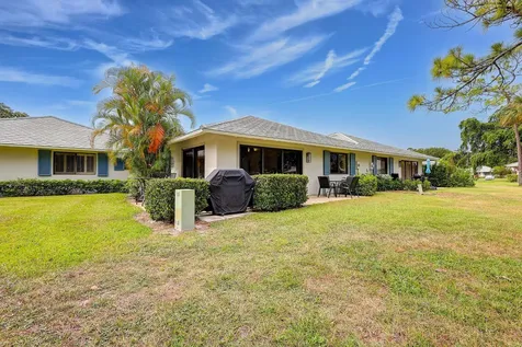 526 Club Drive Palm Beach Gardens FL 33418