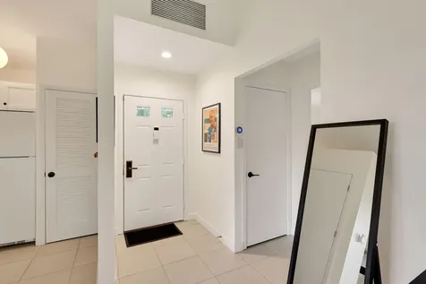 526 Club Drive Palm Beach Gardens FL 33418