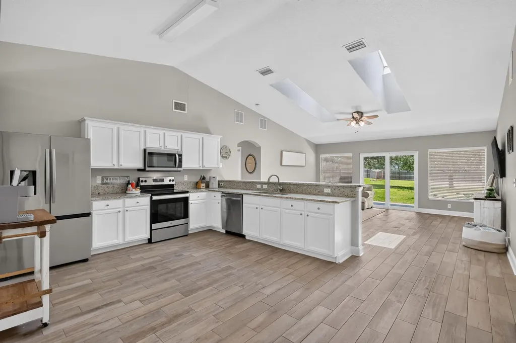 6115 NW Nolia Court Port St Lucie FL 34983