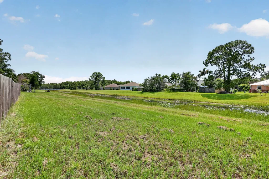 6115 NW Nolia Court Port St Lucie FL 34983