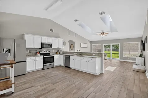 6115 NW Nolia Court Port St Lucie FL 34983
