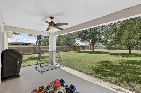 6115 NW Nolia Court Port St Lucie FL 34983