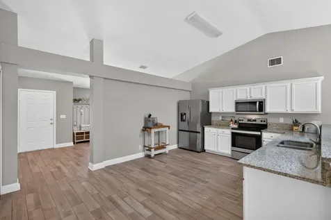6115 NW Nolia Court Port St Lucie FL 34983