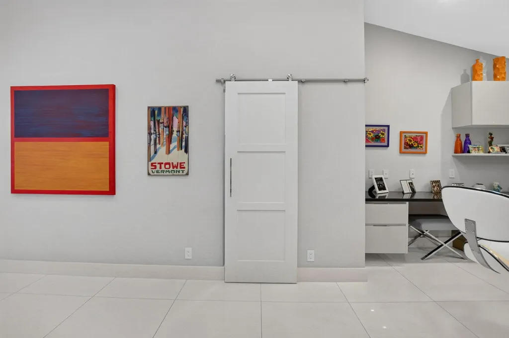 3245 St James Drive Boca Raton FL 33434