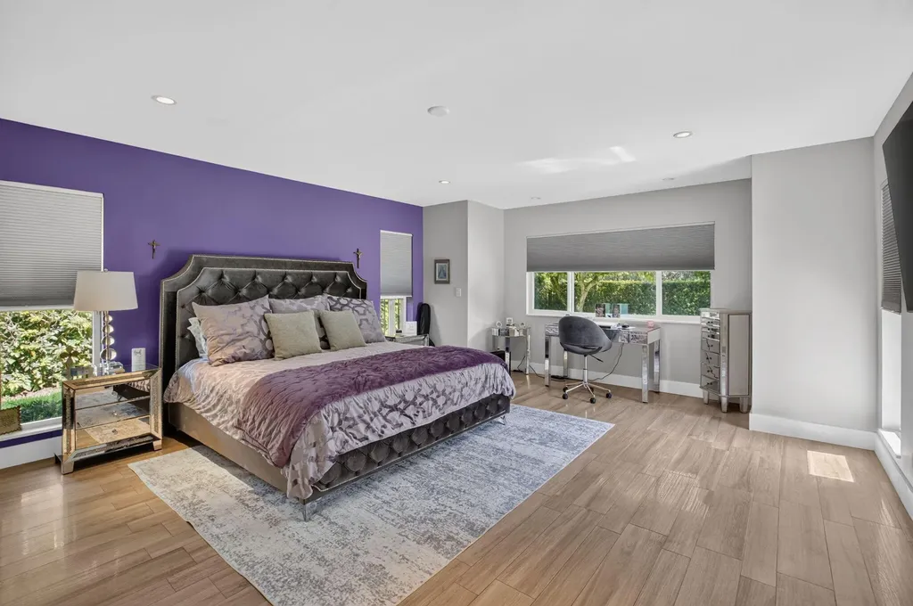 3245 St James Drive Boca Raton FL 33434
