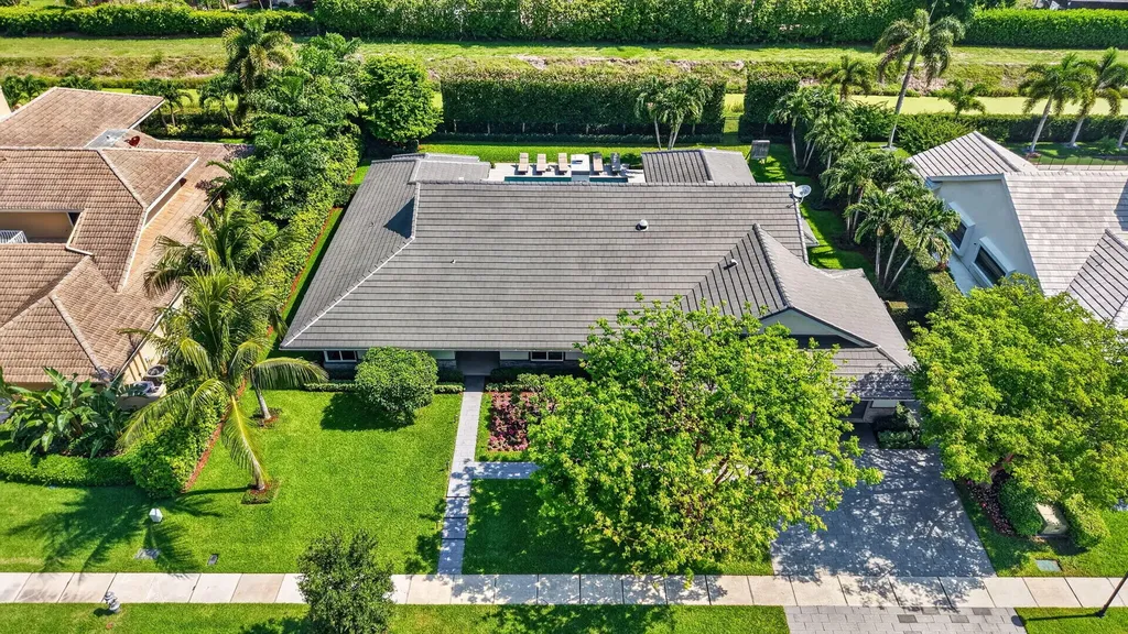 3245 St James Drive Boca Raton FL 33434