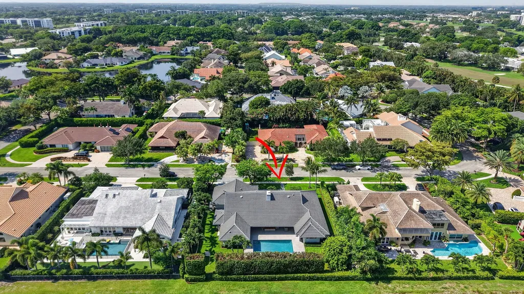 3245 St James Drive Boca Raton FL 33434