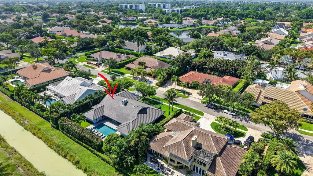 3245 St James Drive Boca Raton FL 33434