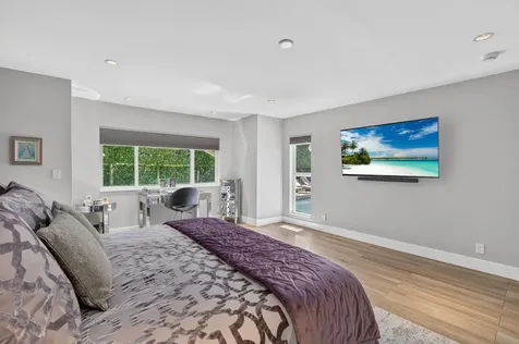 3245 St James Drive Boca Raton FL 33434