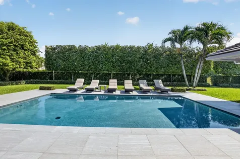 3245 St James Drive Boca Raton FL 33434