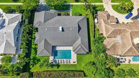 3245 St James Drive Boca Raton FL 33434