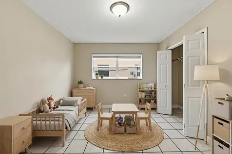 11351 NW 40th Place Sunrise FL 33323