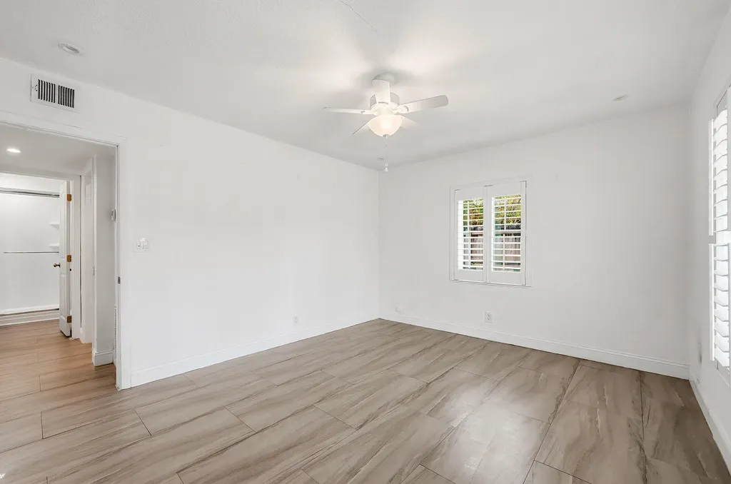 1777 NE 17th Street Fort Lauderdale FL 33305
