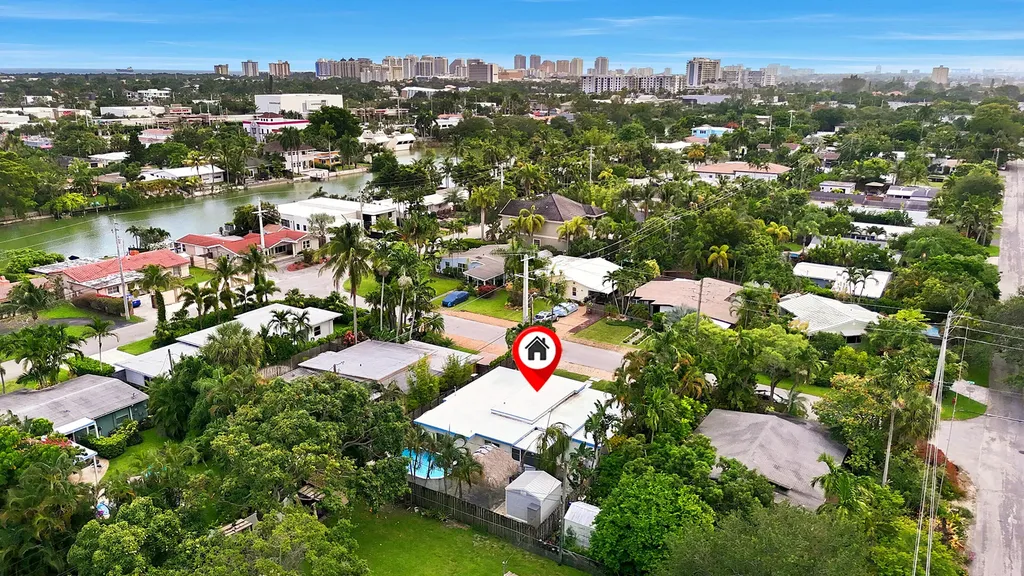 1777 NE 17th Street Fort Lauderdale FL 33305
