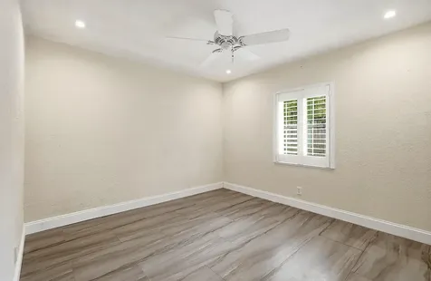 1777 NE 17th Street Fort Lauderdale FL 33305