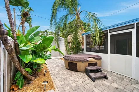 1777 NE 17th Street Fort Lauderdale FL 33305