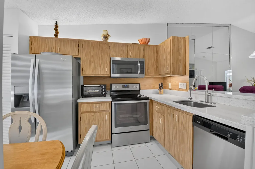 18925 Argosy Drive Boca Raton FL 33496